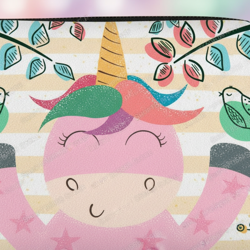unicorn nature print purse - detail