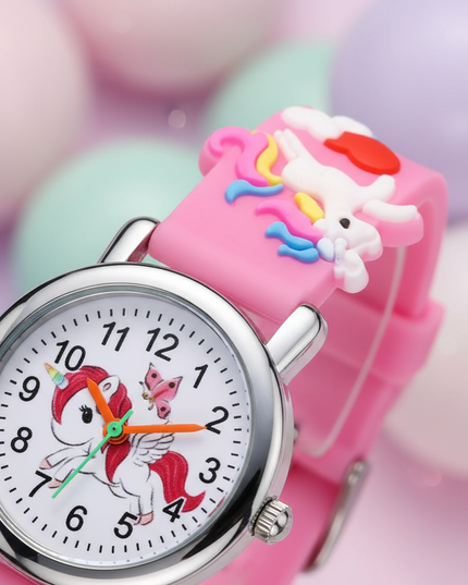 winged unicorn watch - detail