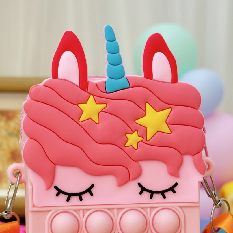 unicorn pop it purse - detail