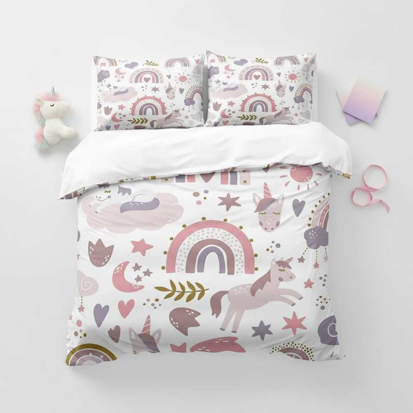 unicorn queen bedding set - flat-lay