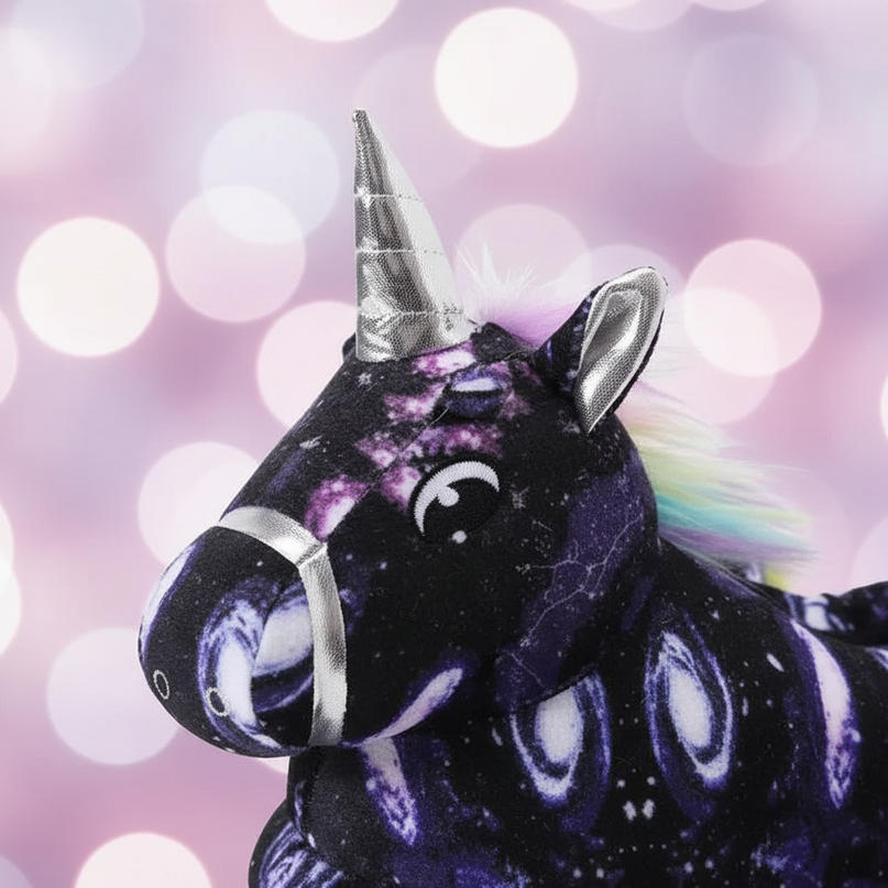 unicorn shaped slippers - detail