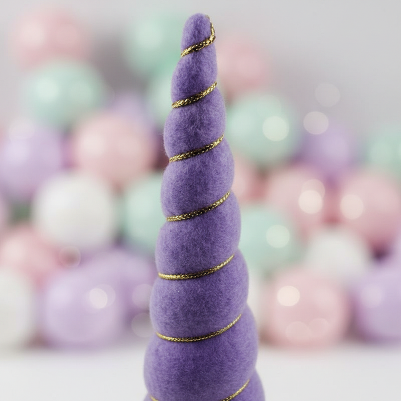 violet unicorn horn - detail