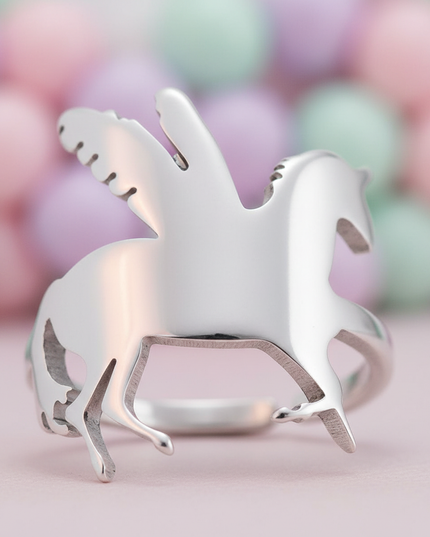 alicorn ring - detail